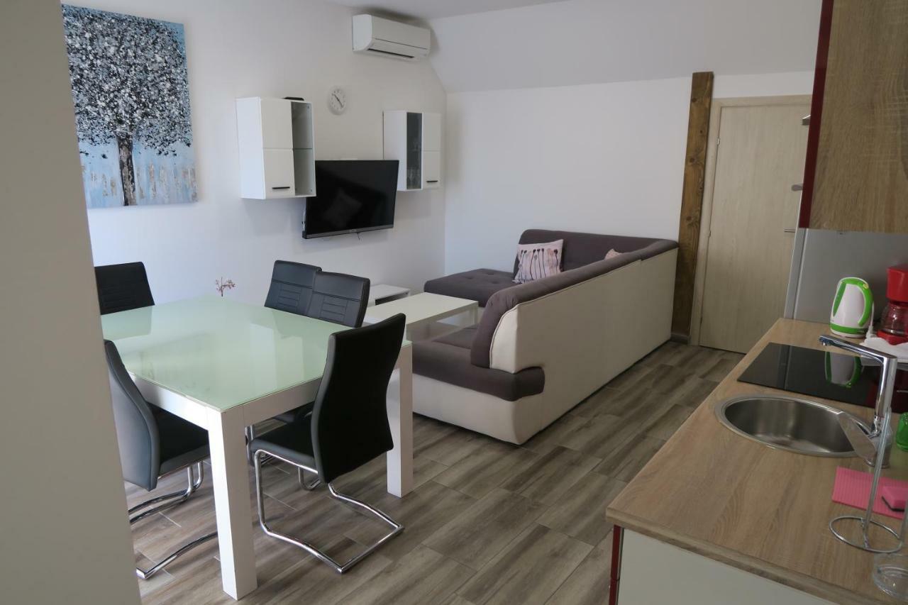Family Apartment Baska  Ngoại thất bức ảnh