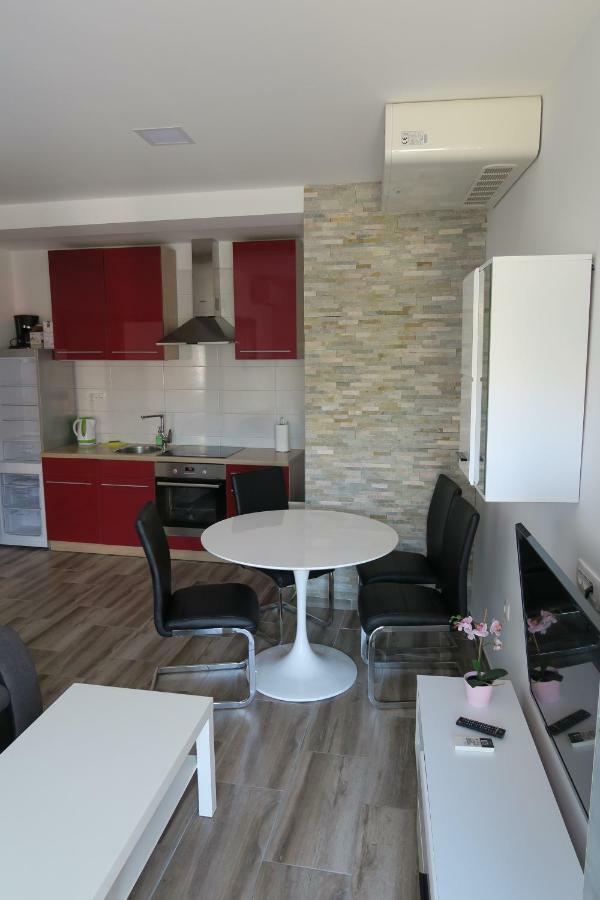 Family Apartment Baska  Ngoại thất bức ảnh